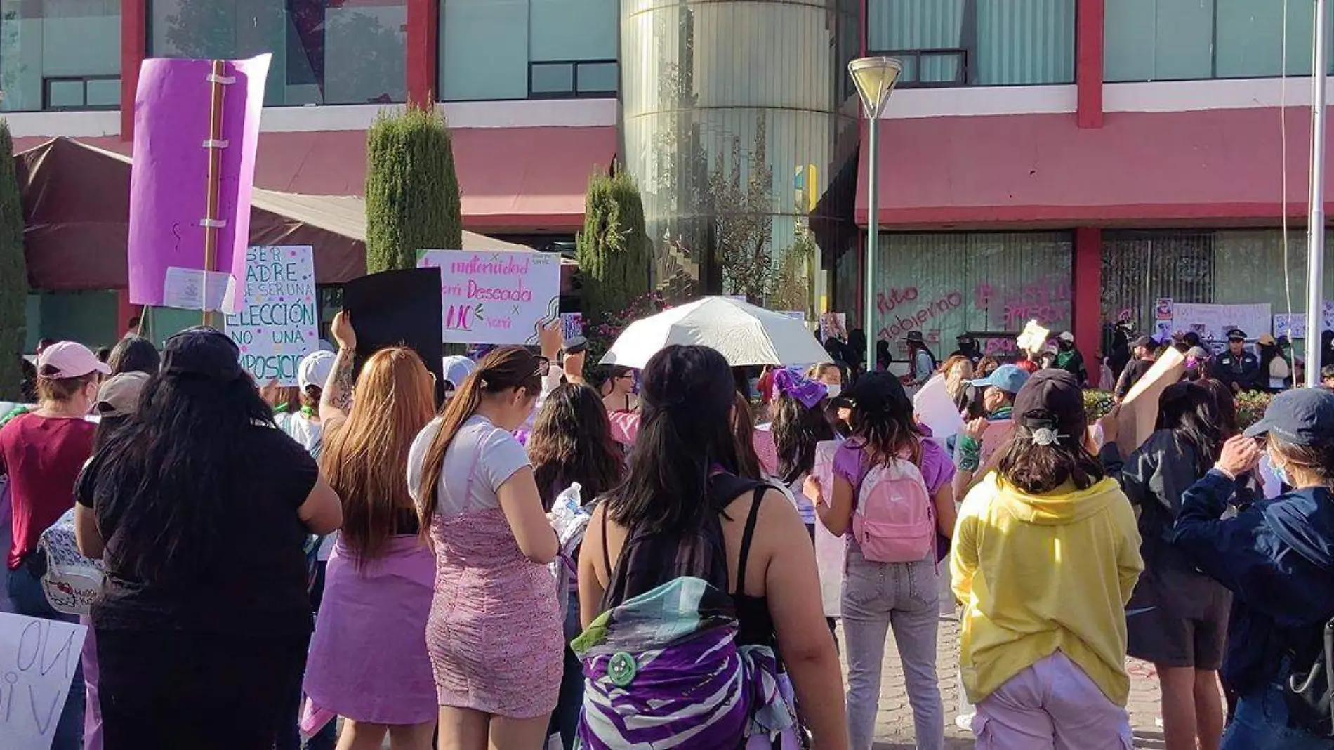 Colectivos feministas de San Martín Texmeucan buscarán a los candidatos a la alcaldía